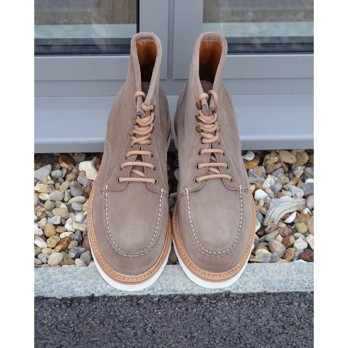 Berwick 1707 Apron Boot(538) - Grey / Tan Repello Suede - Image 11