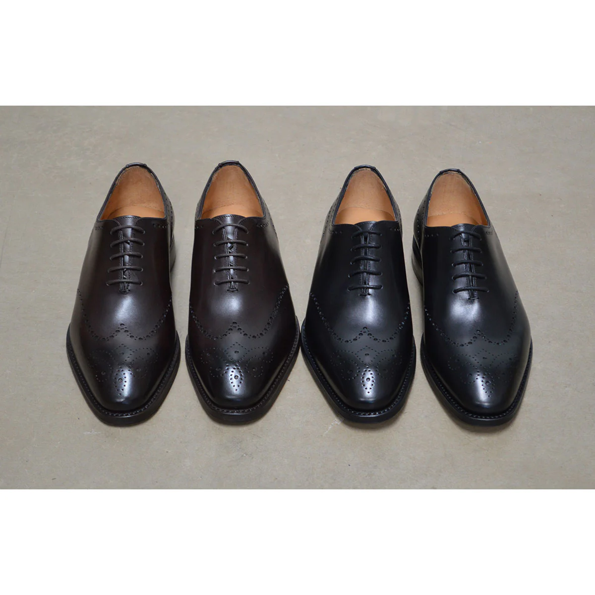 Berwick 1707 Brogue Wholecut (5556) - Black - Image 11