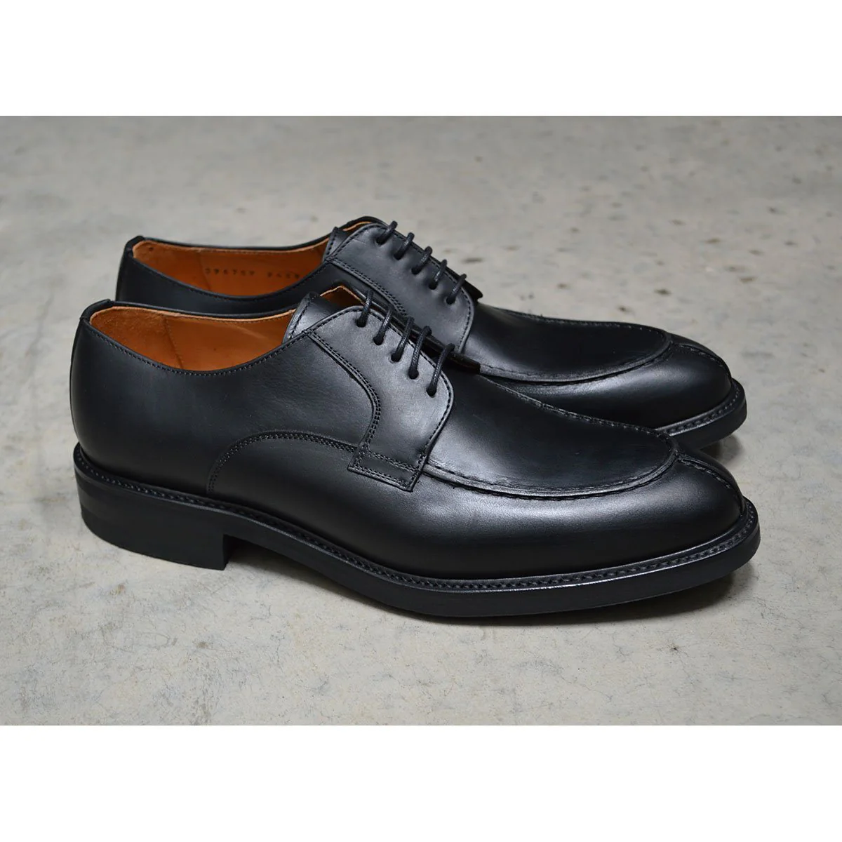 Berwick 1707 Split Toe Derby Shoe (2439) Black - Image 9