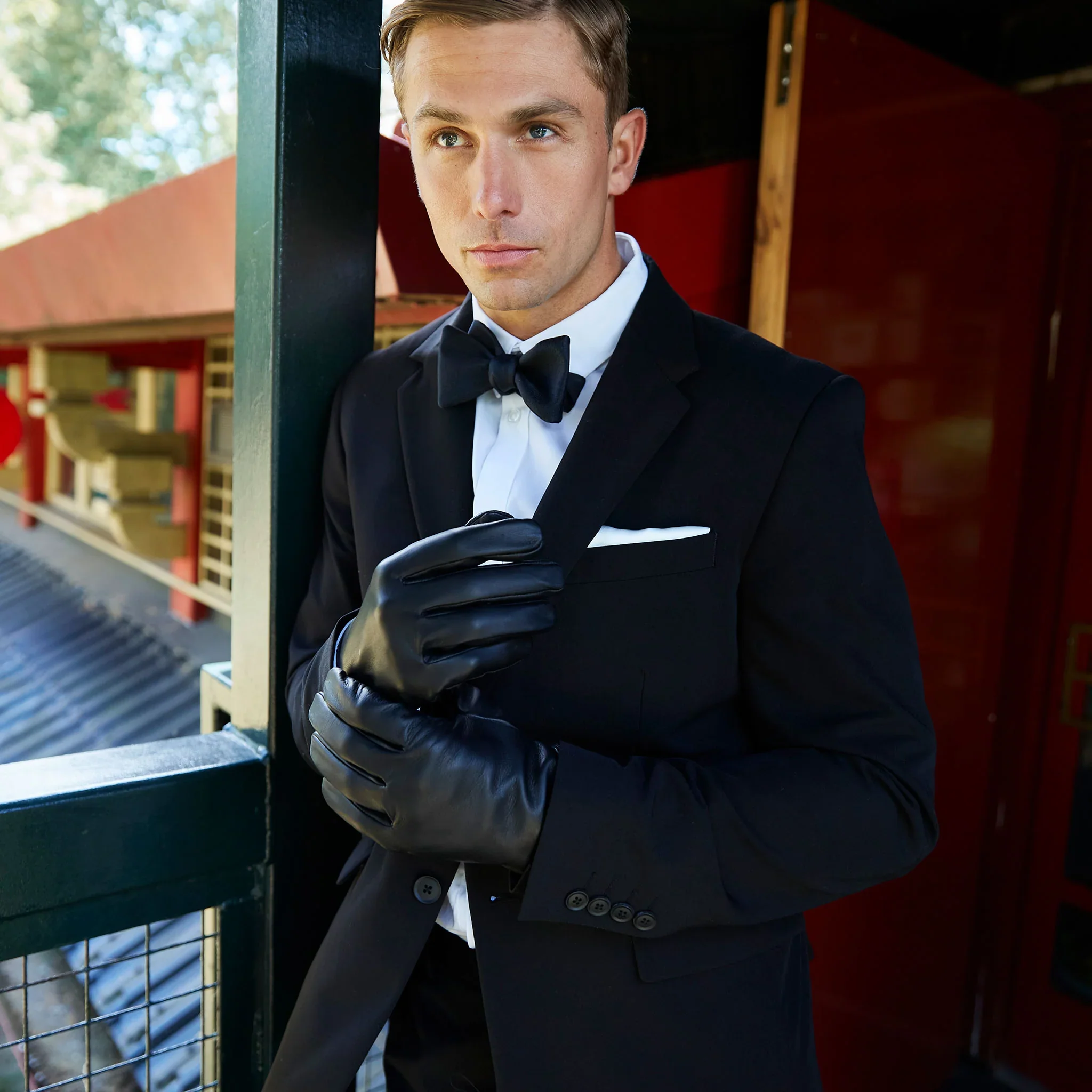 DENTS SKYFALL Bond 007 Black Unlined Leather Gloves - Image 6