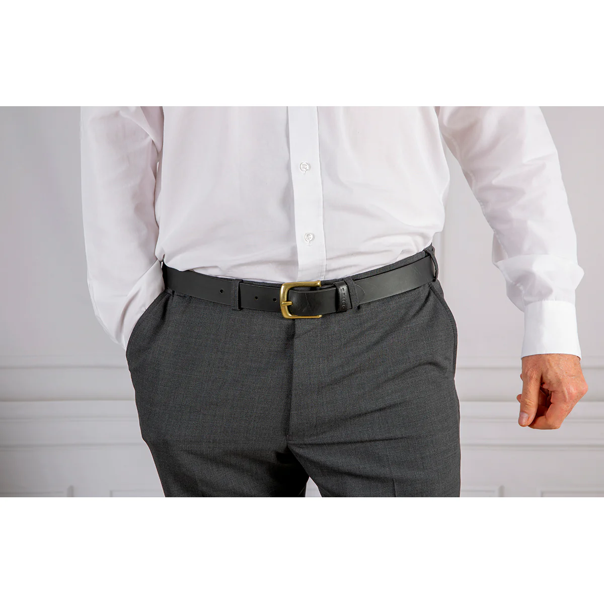 DENTS Smooth Leather Jeans Belt - Image 10