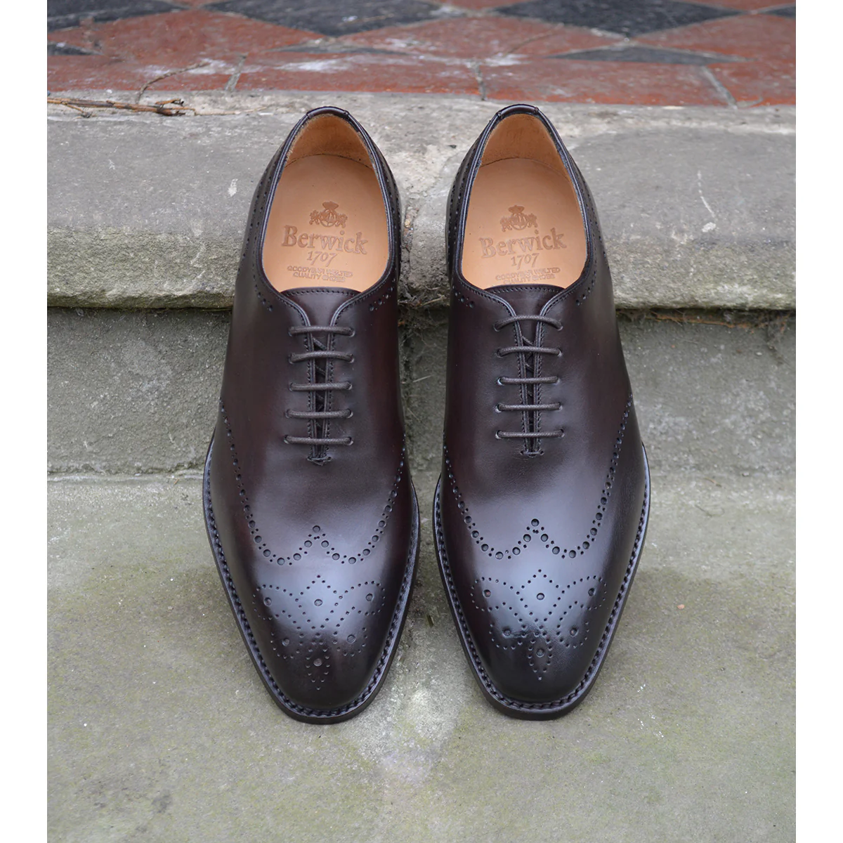 FACTORY SECOND Berwick 1707 Brogue Wholecut (5556) - Moka - Image 10