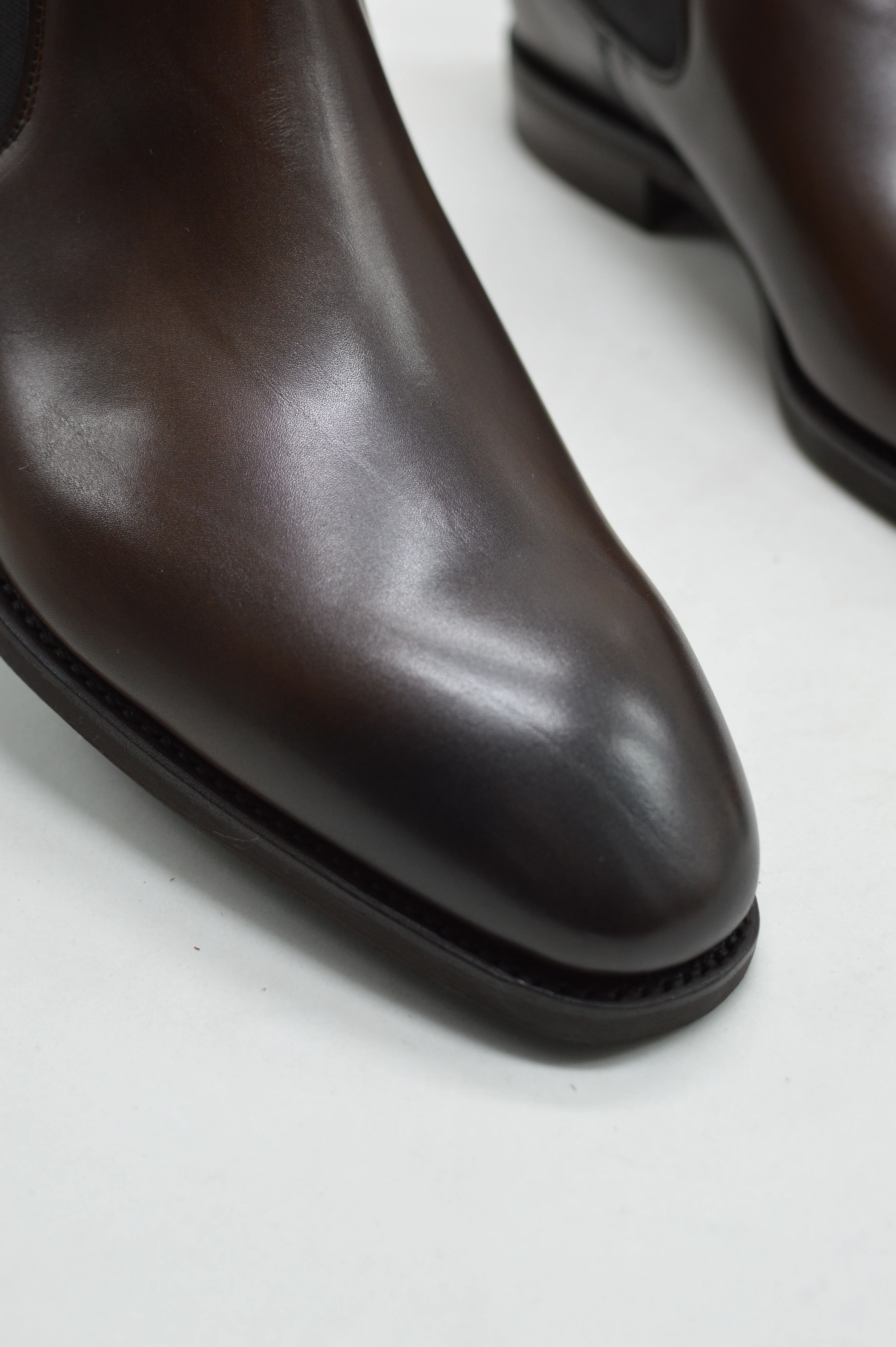 FACTORY SECOND Berwick 1707 Chelsea Boot (475)- Black - Image 9
