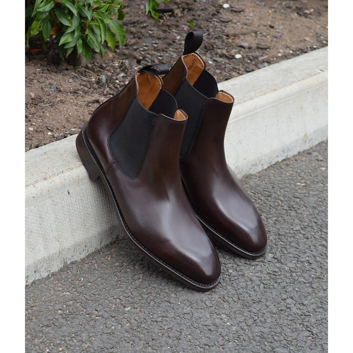FACTORY SECOND Berwick 1707 Chelsea Boot (475) - Dark Brown - Image 12