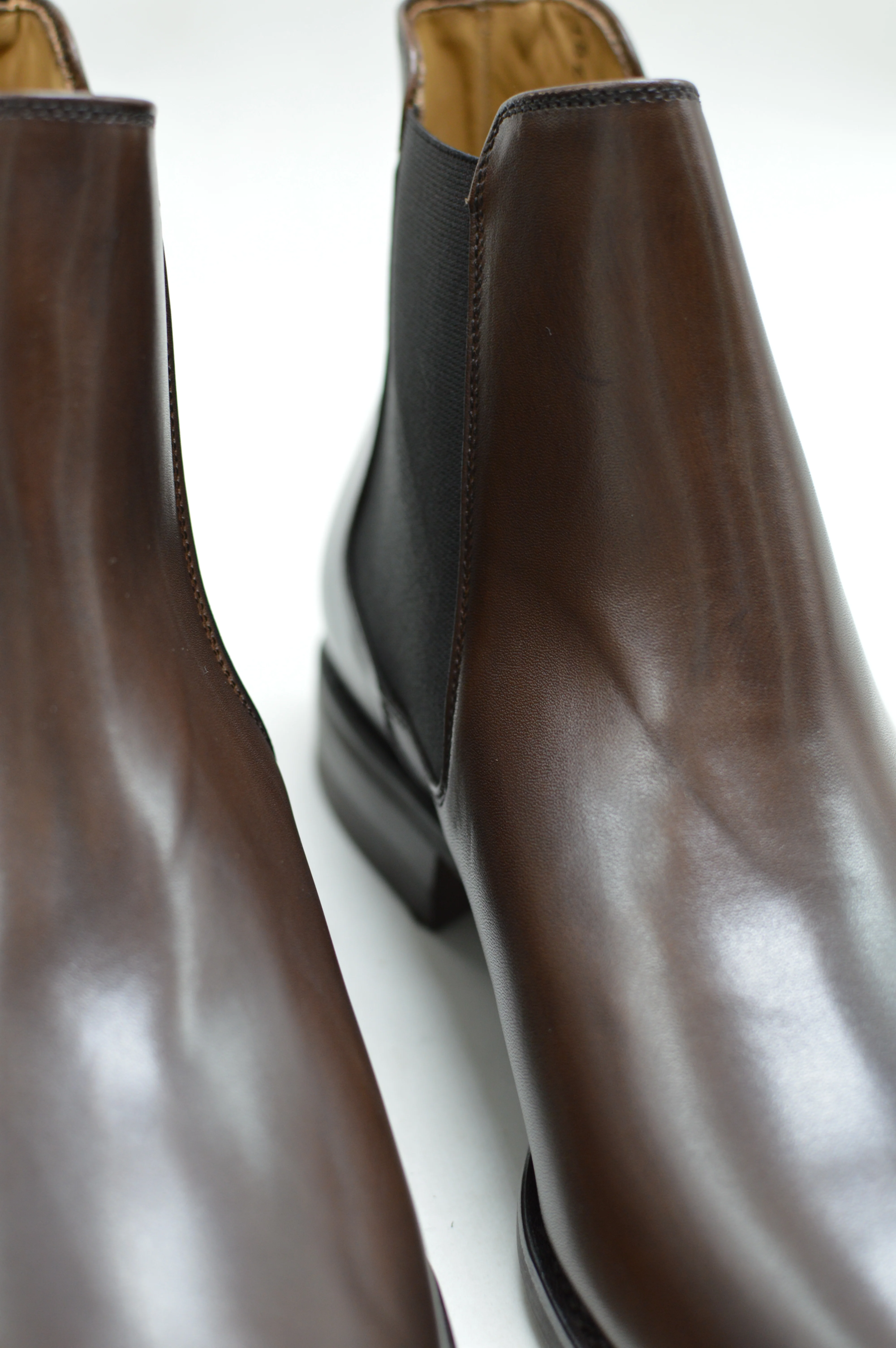 FACTORY SECOND Berwick 1707 Chelsea Boot (475) - Dark Brown - Image 18