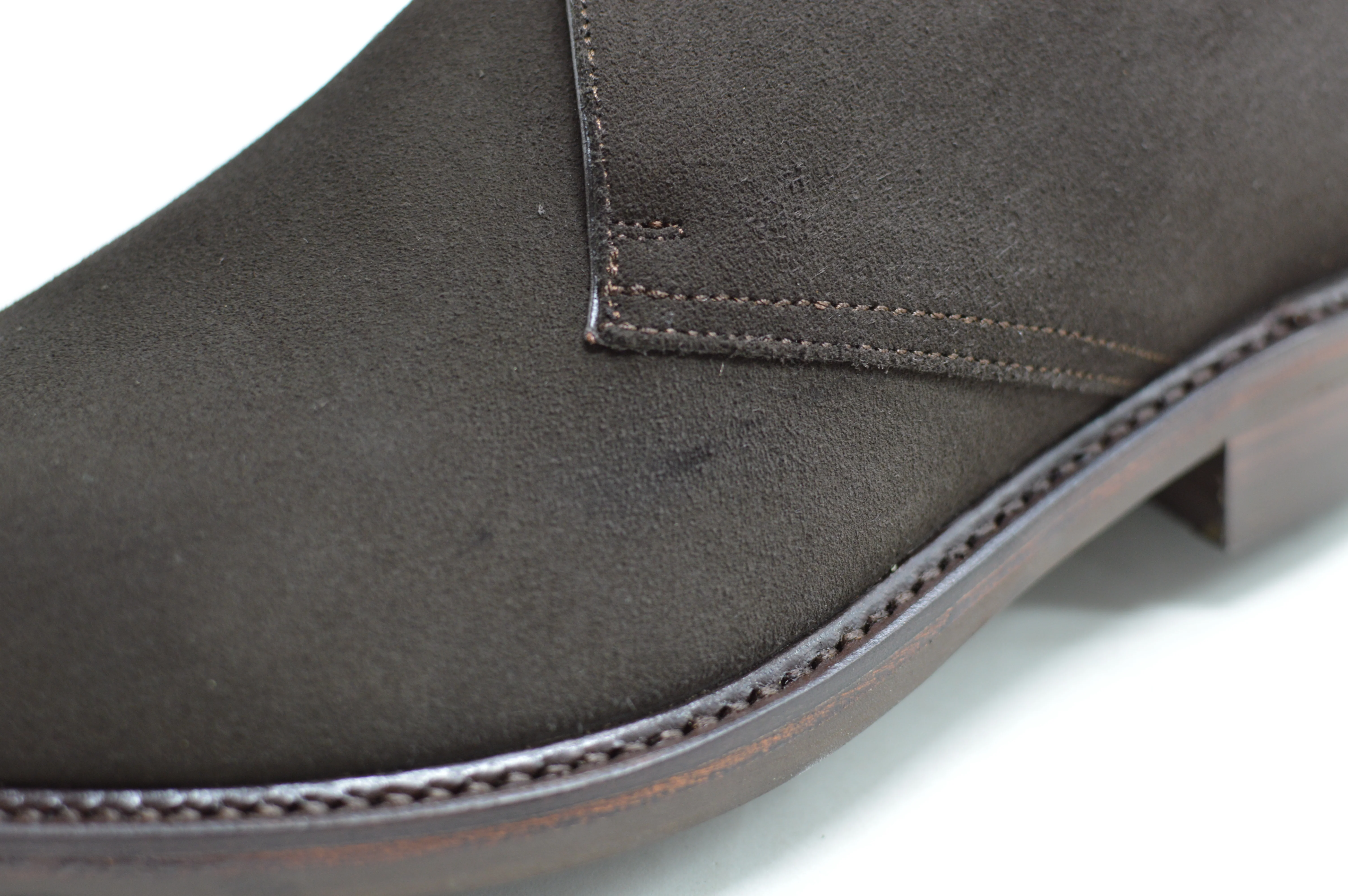 FACTORY SECOND Berwick 1707 Chukka Boot (320) - Dark Brown Suede - Image 9