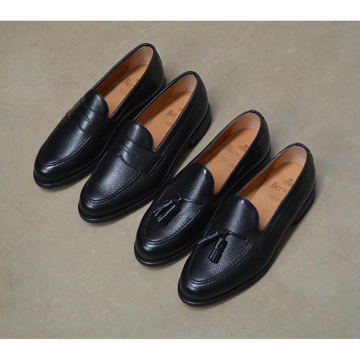 FACTORY SECOND Berwick 1707 Penny Loafer (9628) Black Deerskin - Image 10