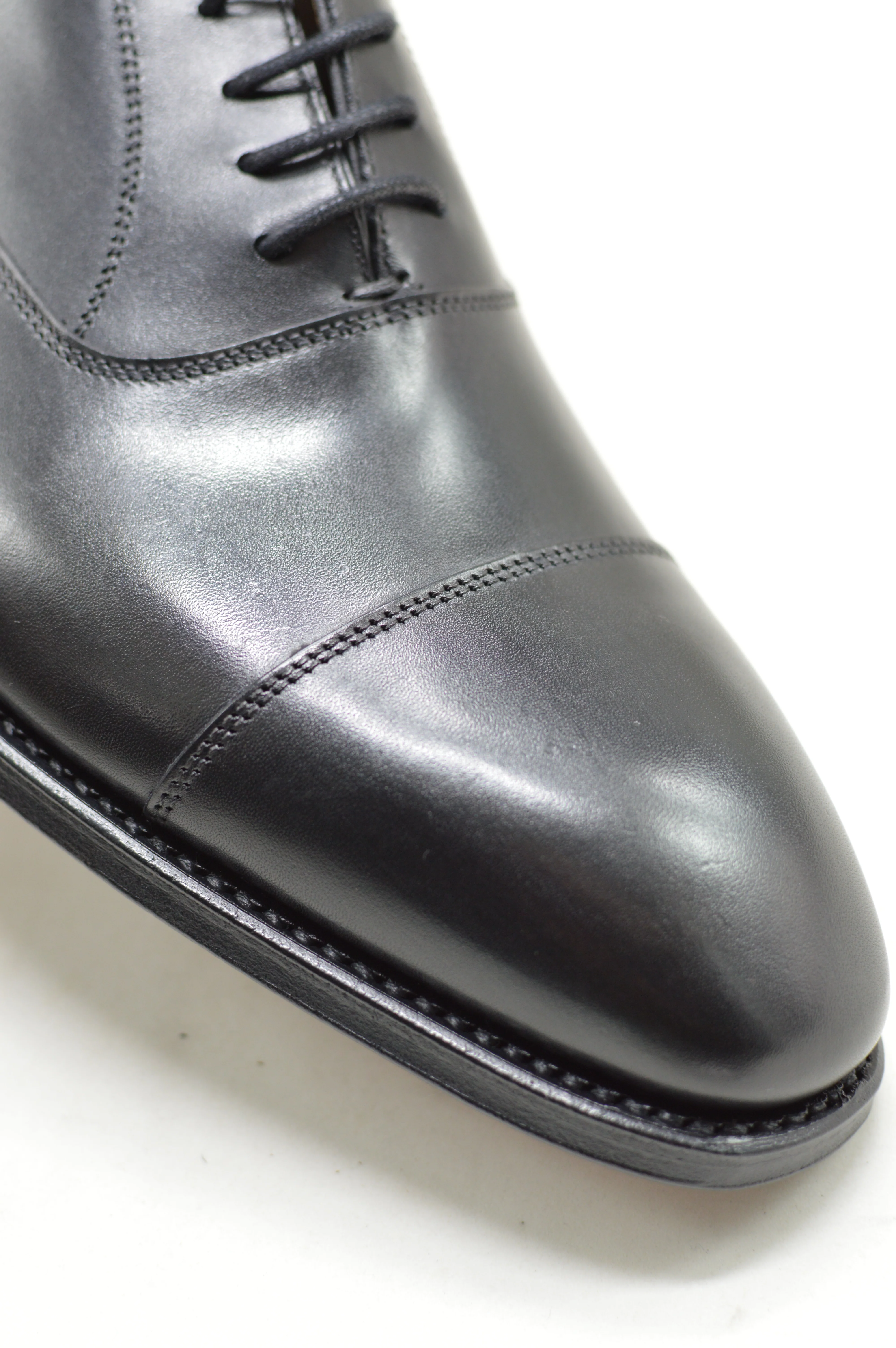 FACTORY SECOND Berwick 1707 Straight Cap Oxford (5217) - Black Boxcalf - Image 13