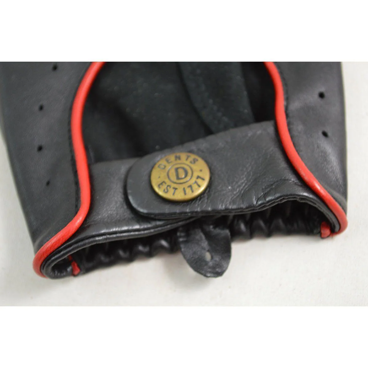 Sale DENTS DELTA Men's Classic Leather Driving Gloves - Image 8