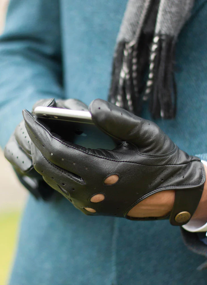 DENTS SILVERSTONE Men's Touchscreen Leather Driving Gloves - Image 5