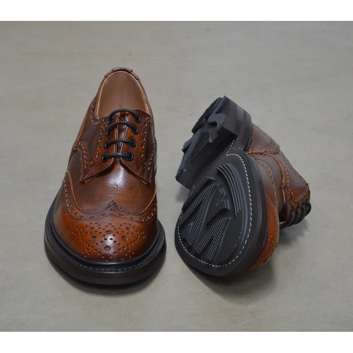 Trickers Bourton Country Shoe | Derby Brogues (Caramel) - Image 10