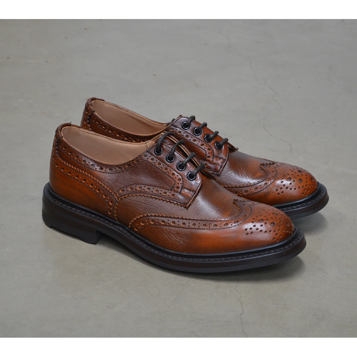 Trickers Bourton Country Shoe | Derby Brogues (Caramel) - Image 9