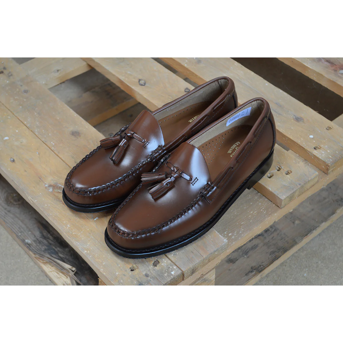 Weejuns Larkin Tassel Loafers Brown Leather - Image 8